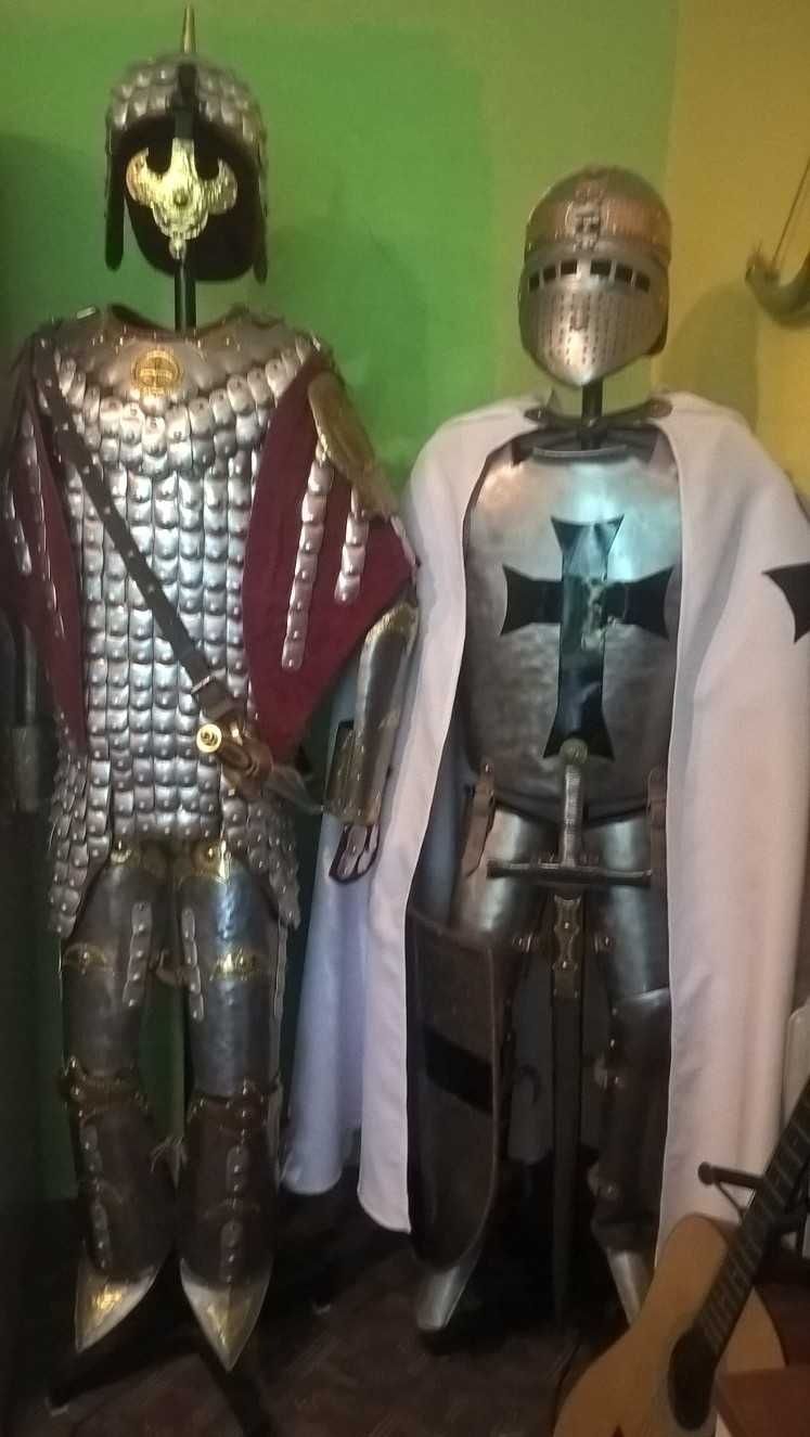 Zbroje rycerskie metalowe - ręcznie wykonane ozdoba