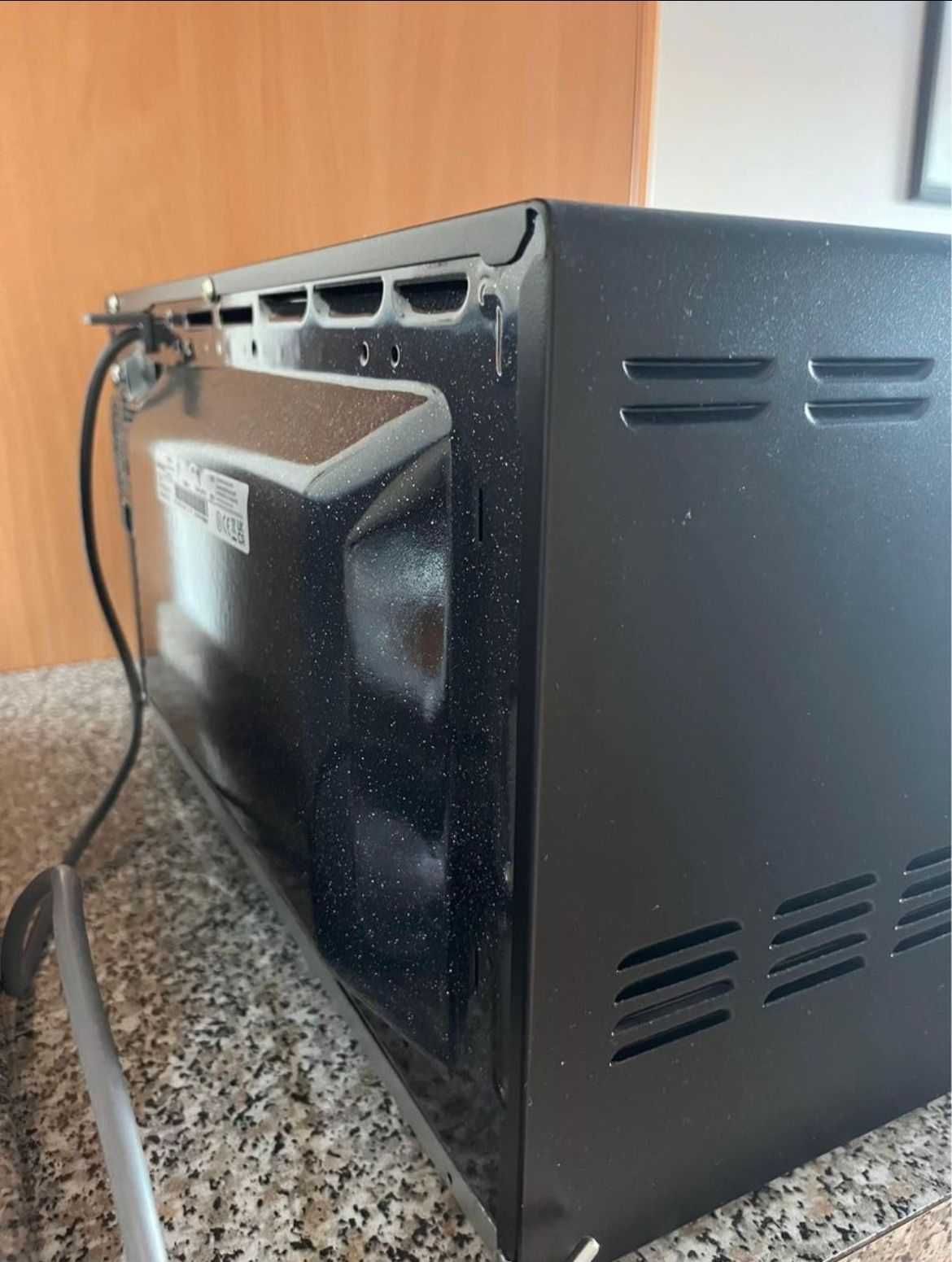 Micro-ondas SAMSUNG MS23K3515AK (23 L - Sem Grill - Preto