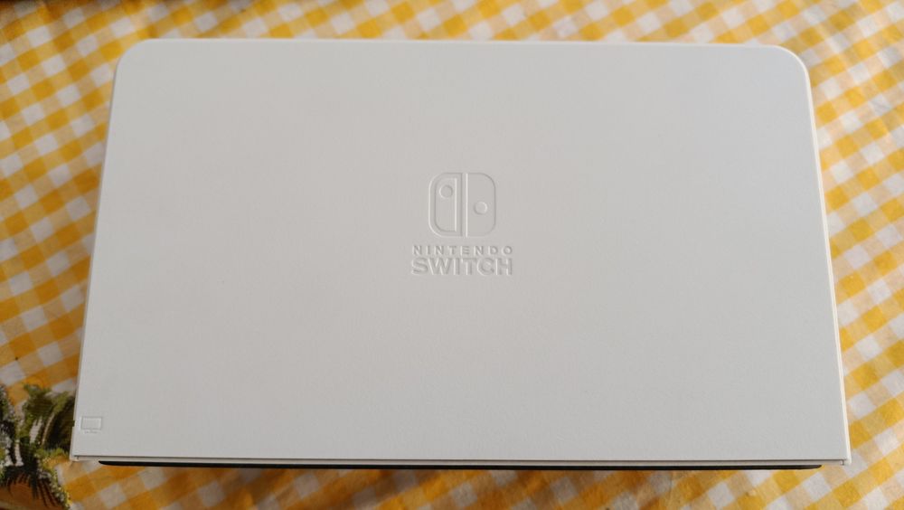 Switch versão OLED desbloqueada