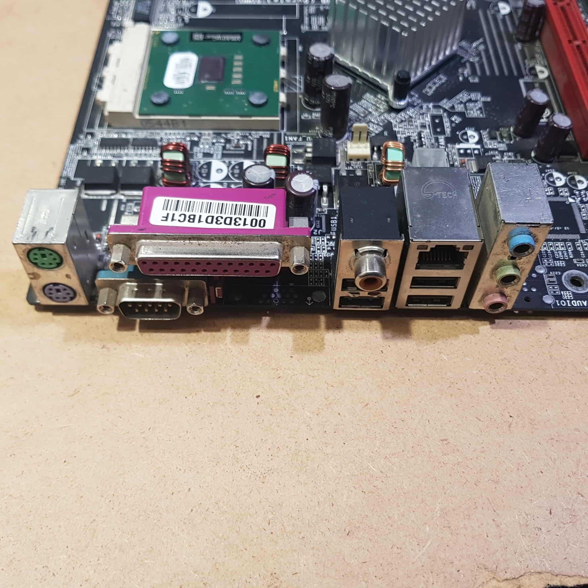 MSI K7N2 Delta2 + Athlon 2500+