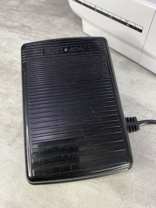 Швейна машина bernette sew&go 5