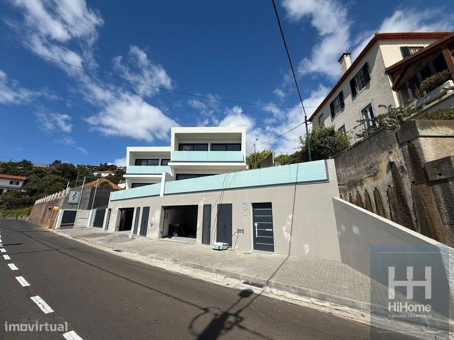 Moradia Geminada T3 no Funchal