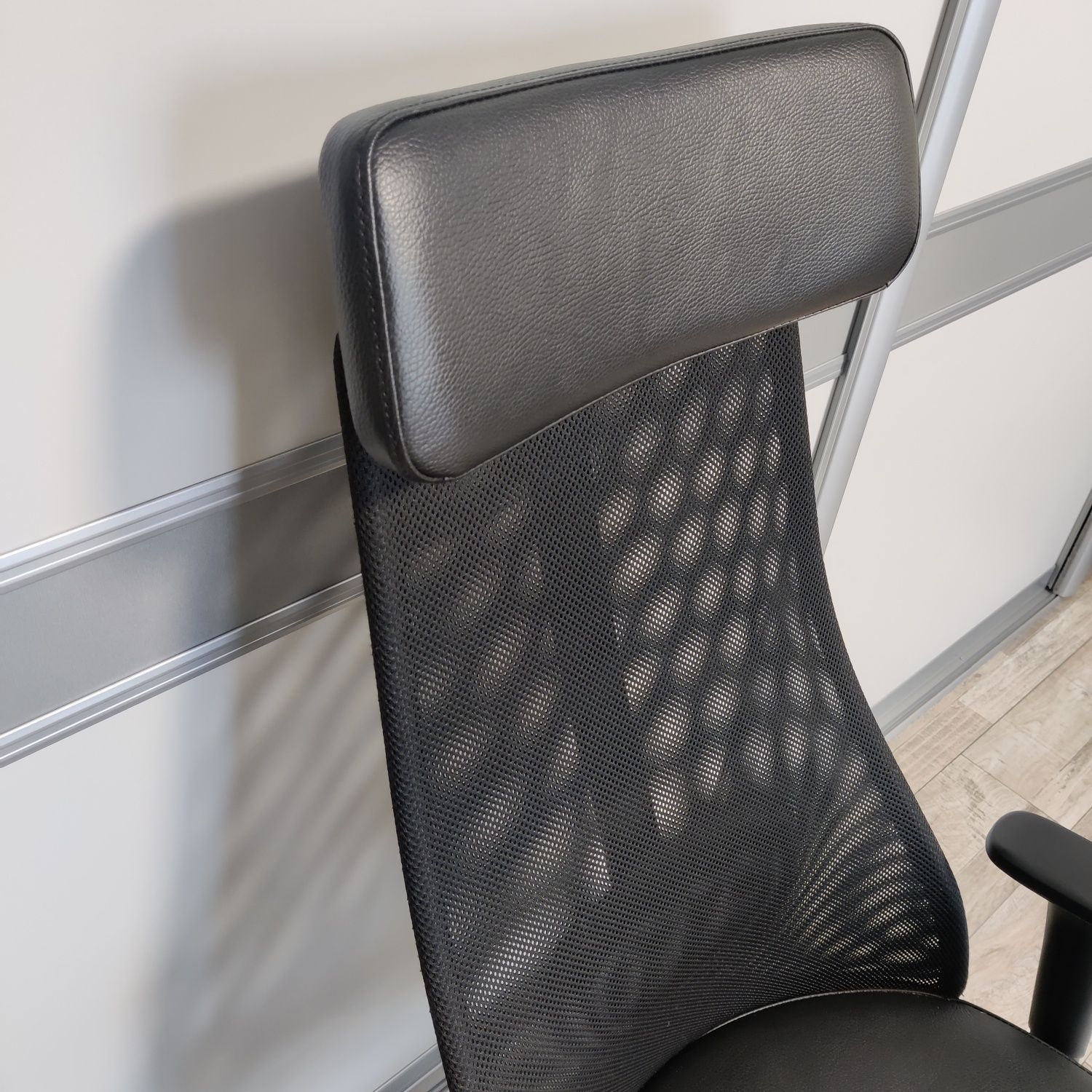 Ортопедичне робоче крісло/стілець Ikea Jarvfjallet