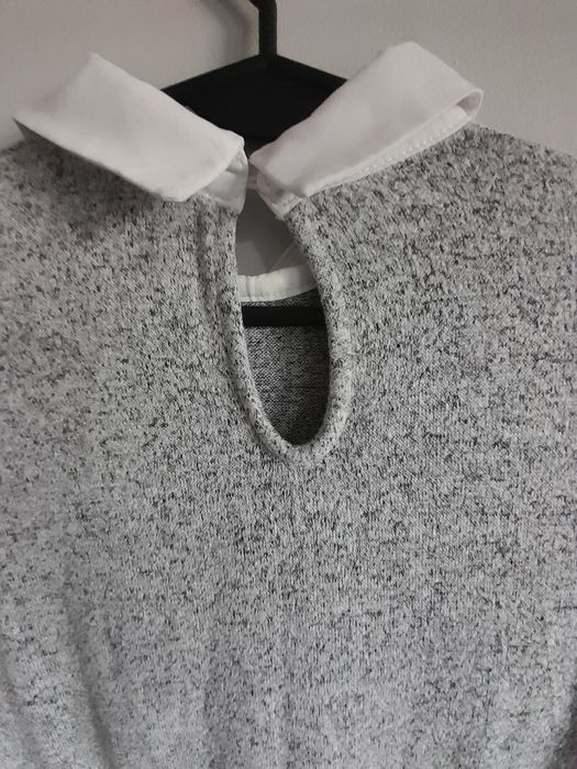 Sukienka sweterek z kołnierzykiem XS