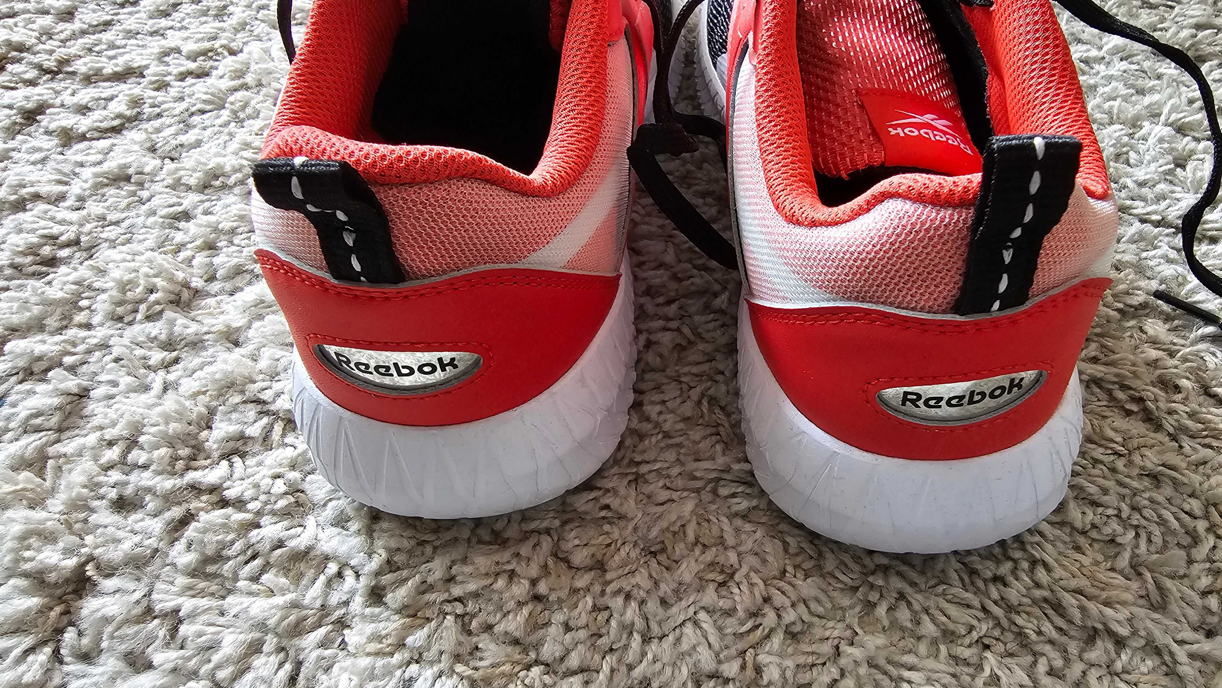 Buty dla dziecka Reebok rozmiar 37