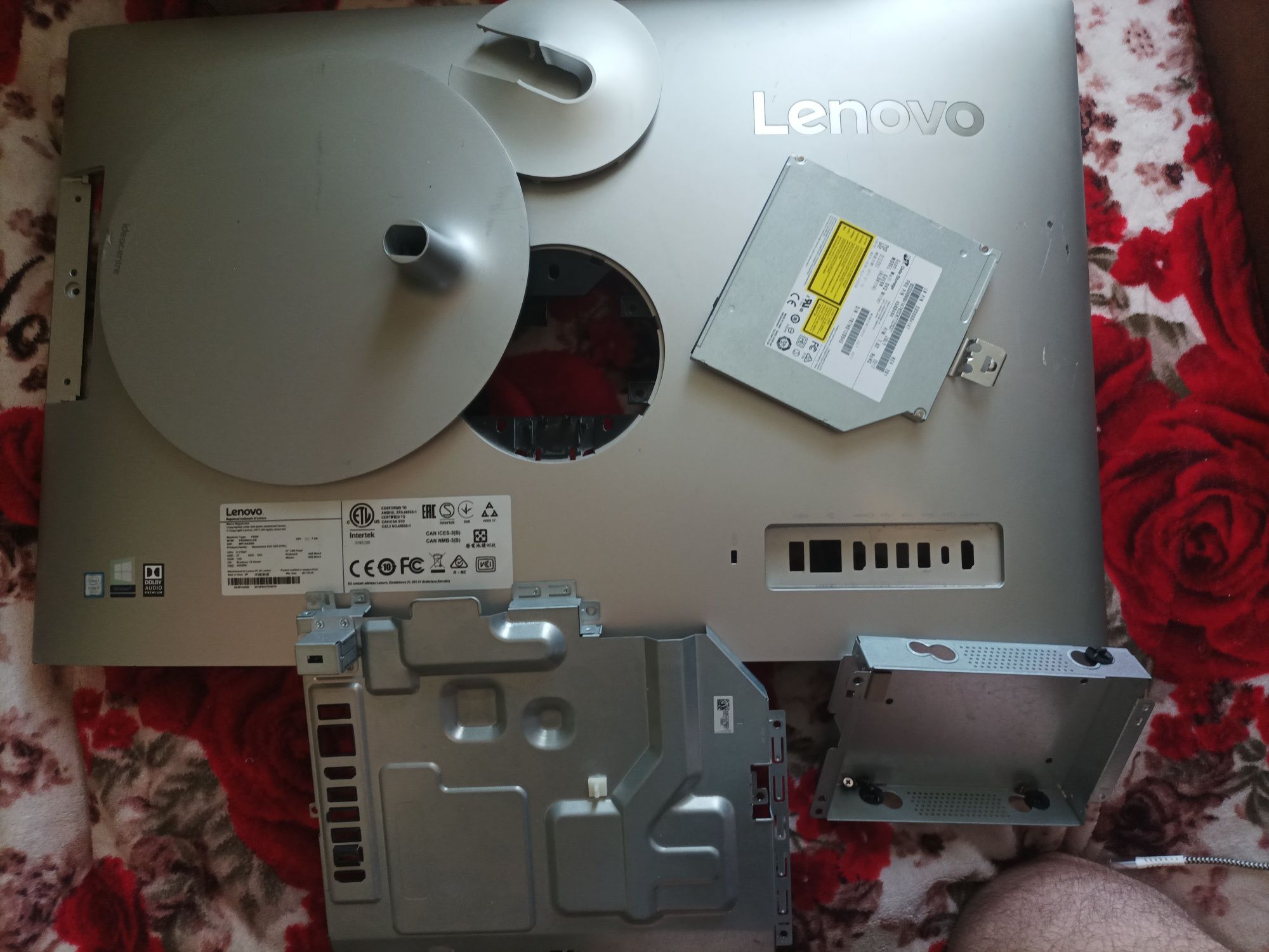 Моноблок Lenovo 520-27IKL — на розбір , запчастини , подетально