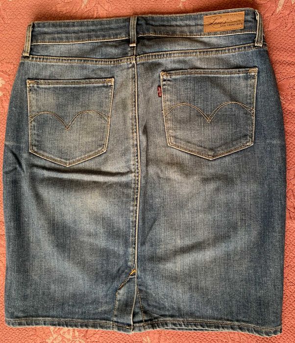 Спідниця Levi's Юбка розмір М Levis Гарний стан