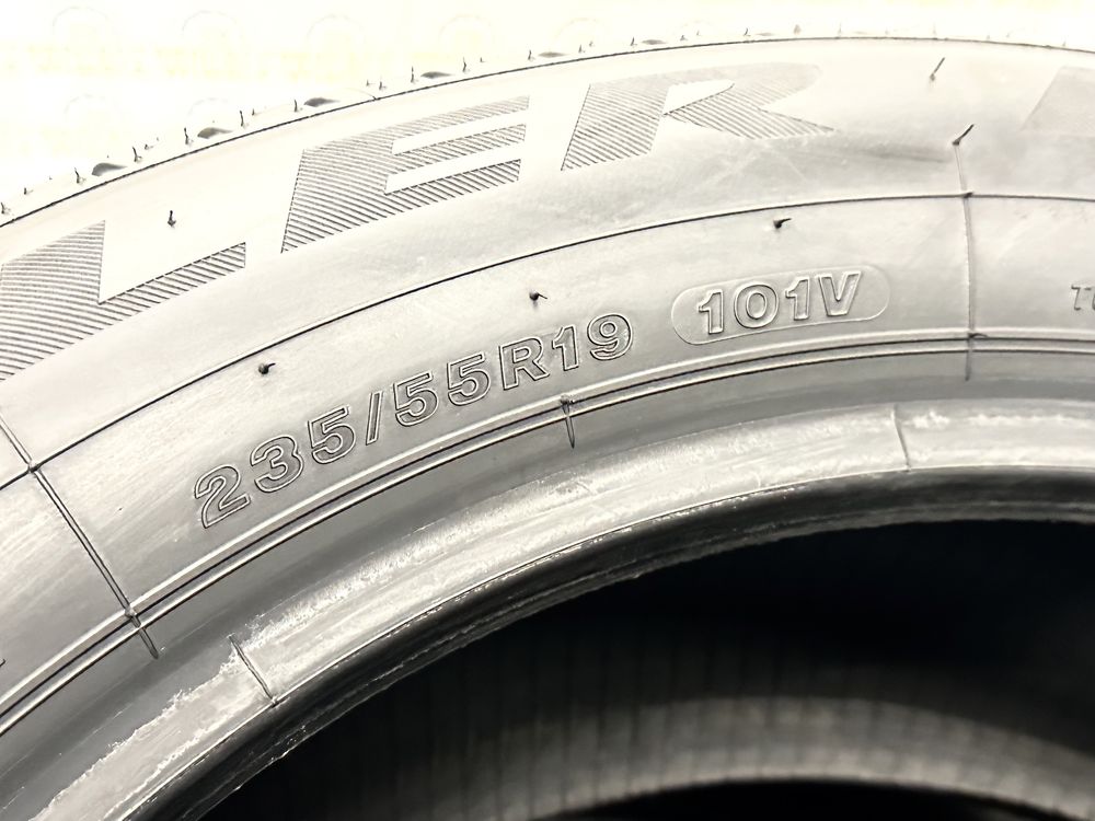 Шини резина 235/55/19 235/55R19 Bridgestone 7мм 21 рік GLC EQC Q5