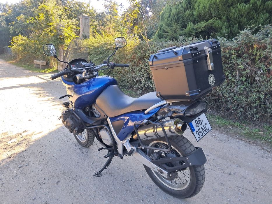Bmw f650 vendo/troco
