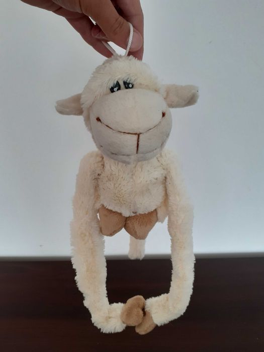 Maskotka małpka z przylepcem i łączonymi łapkami