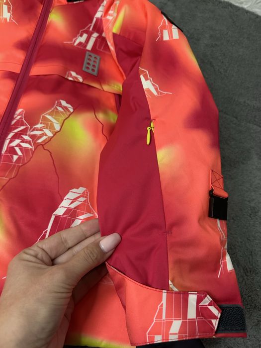 Зимова куртка від Lego