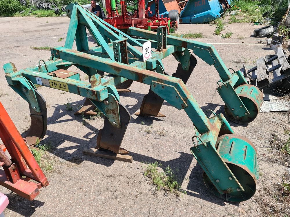 Глибокорозпушувач ГР-2.5, БІЛОЦЕРКІВМАЗ, стійка ПАРАПЛАУ, 2008 р.в.