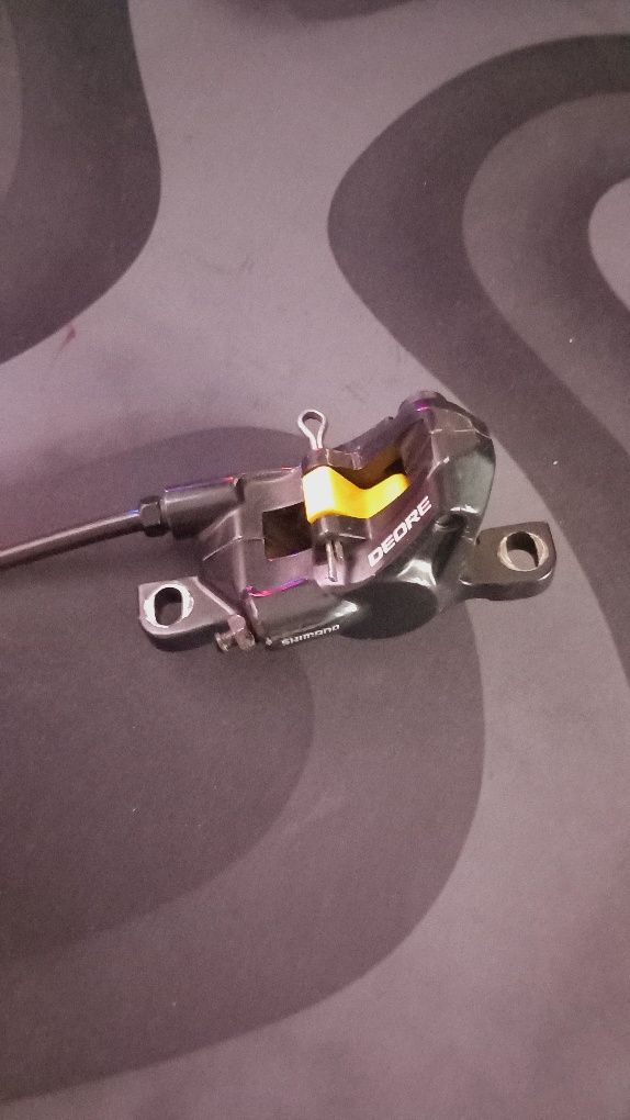 Travão Shimano deore