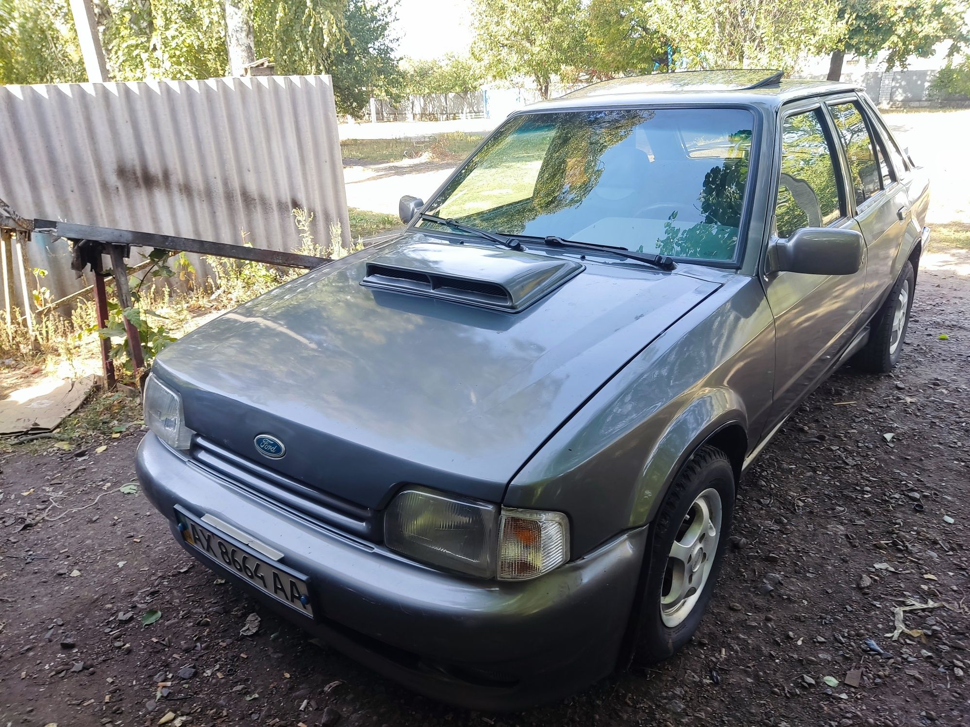 FORD ESKORT 1987 1.6 газ.бензин 5ст