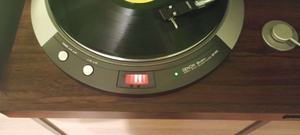 Gramofon Denon DP-50L Direct Drive Quartz