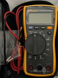 Fluke 117 Miernik