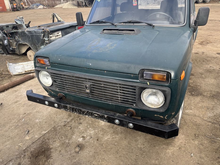 Продам авто по запчастинах Ваз Нива 2121