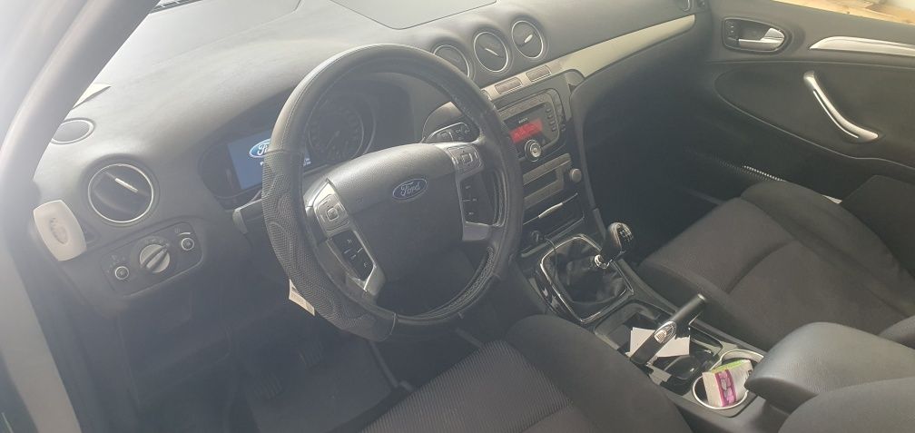 Ford S-max 2.0 TDci Titanium 140cv 7 Lugares