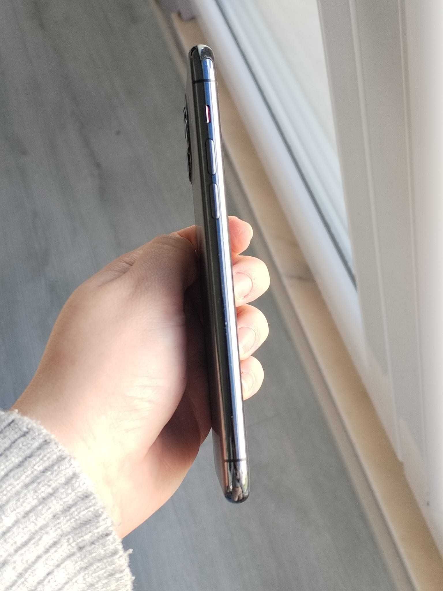 iPhone 11 Pro 64GB - Original e desbloqueado (VER DESCRIÇÃO)