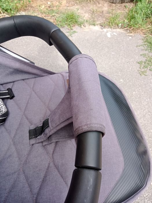 Прогулянкова коляска Carrello Vista