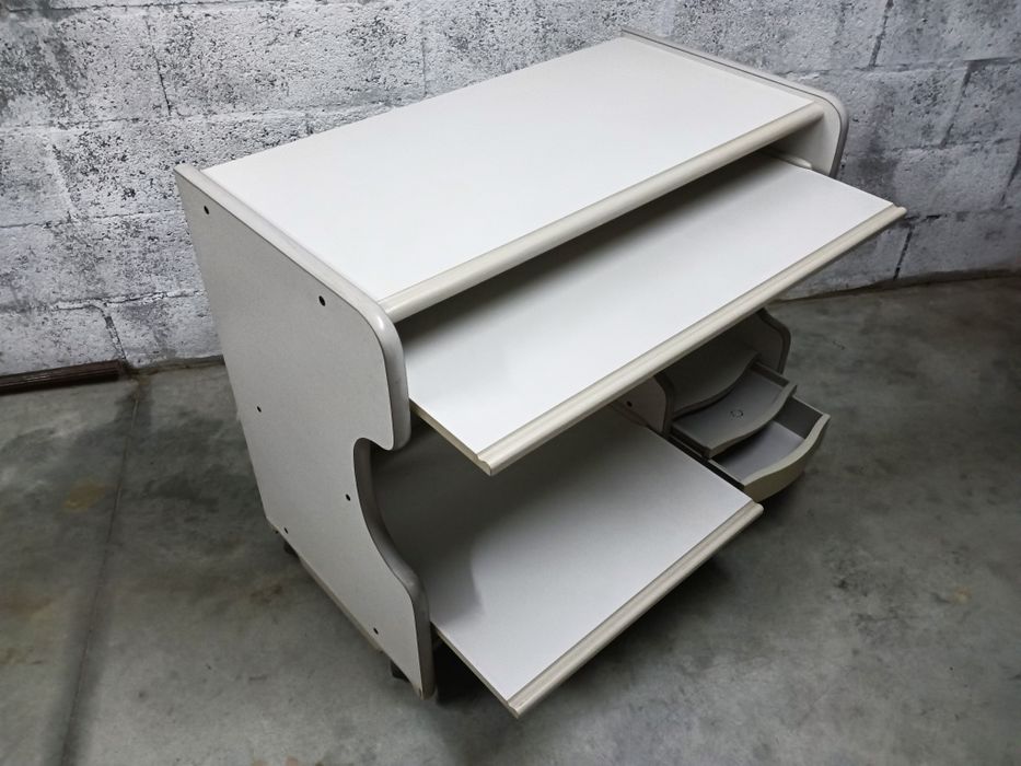 Secretaria multifuncional, estrutura resistente com rodas, 96/80/50cm