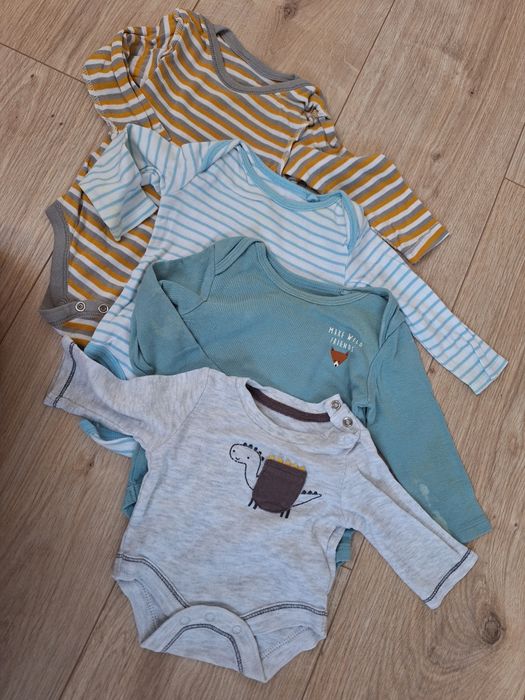 Zestaw paka 28 ciuszków r. 56-62