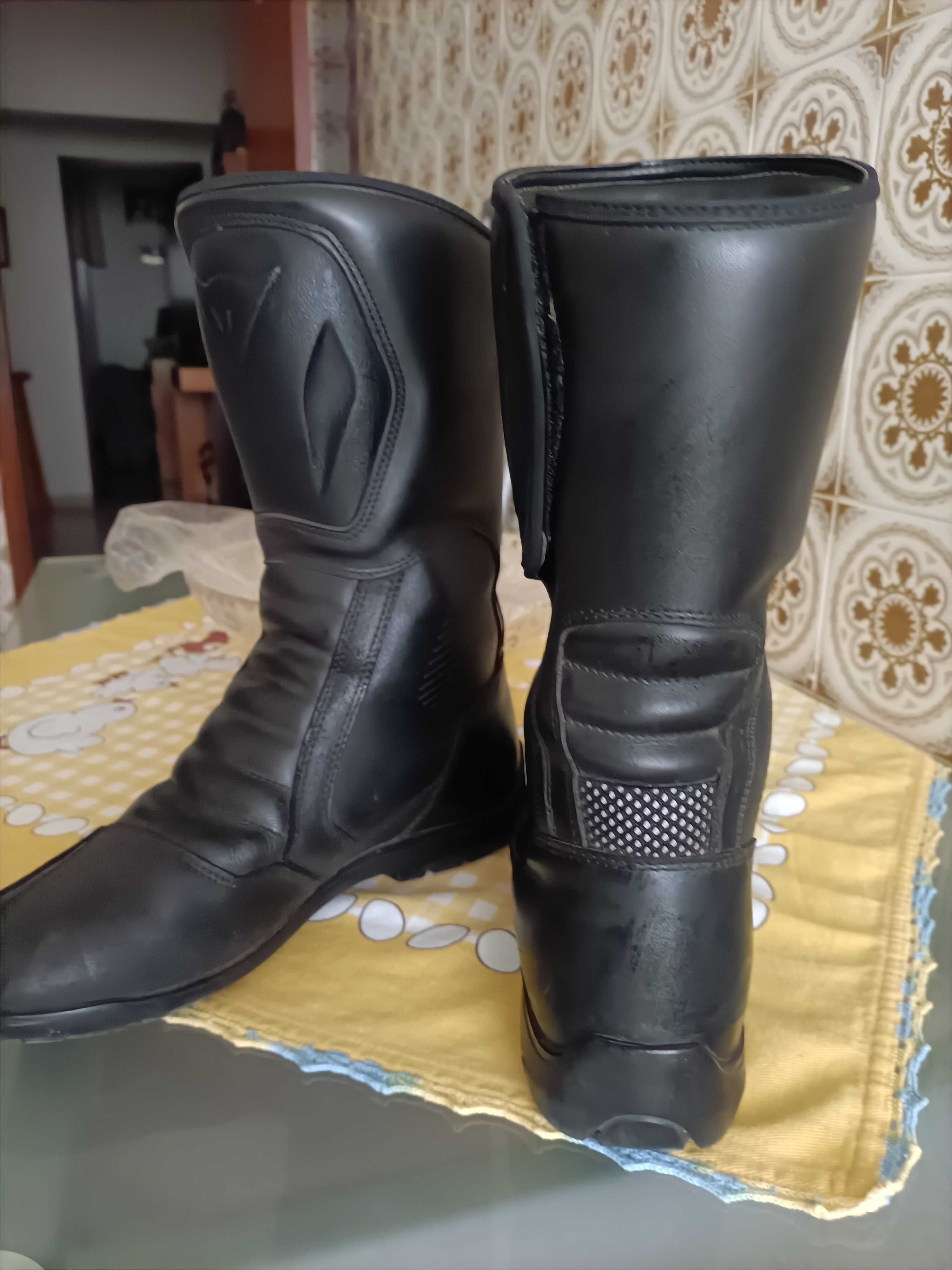 Botas Dainese 42 impermeáveis