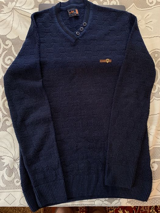 Чоловічі світера стан новий