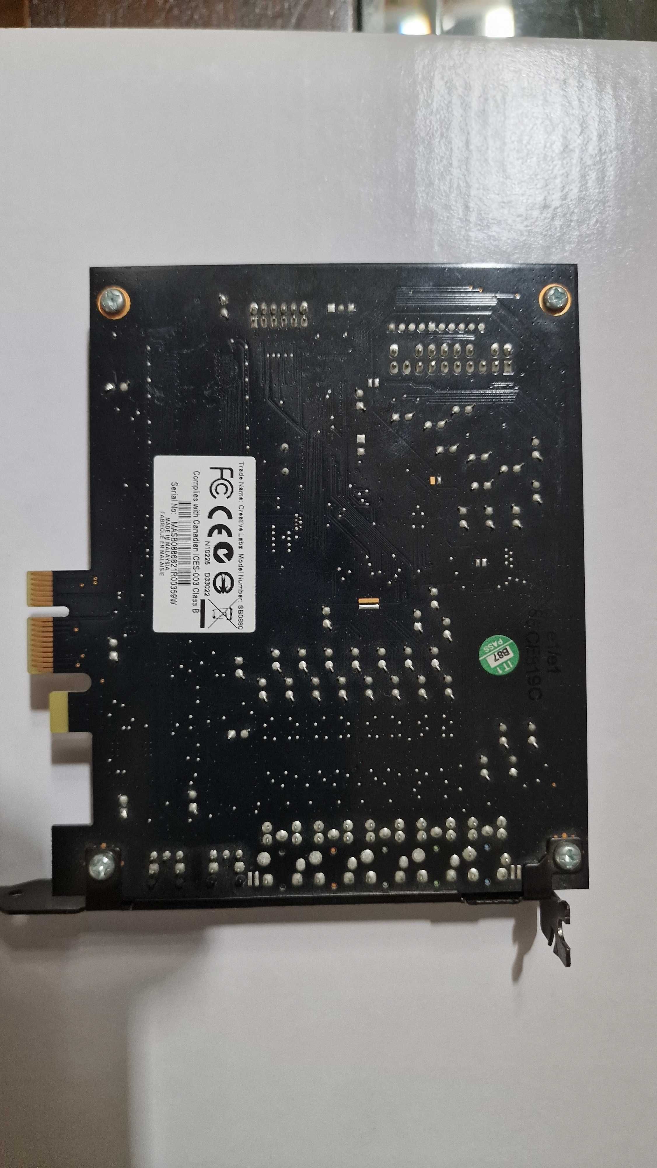 Creative Sound Blaster x-fi titanium fatal1ty sb0880