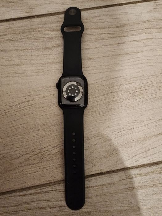 Продам Appl Watch 8/41 в Отличном Состоянии!!