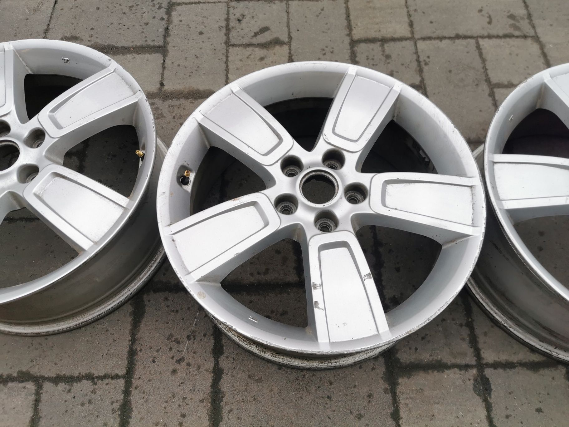 Диски Kia R18 5*114.3