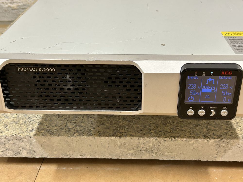 AEG Protect D 2000 zasilacz UPS