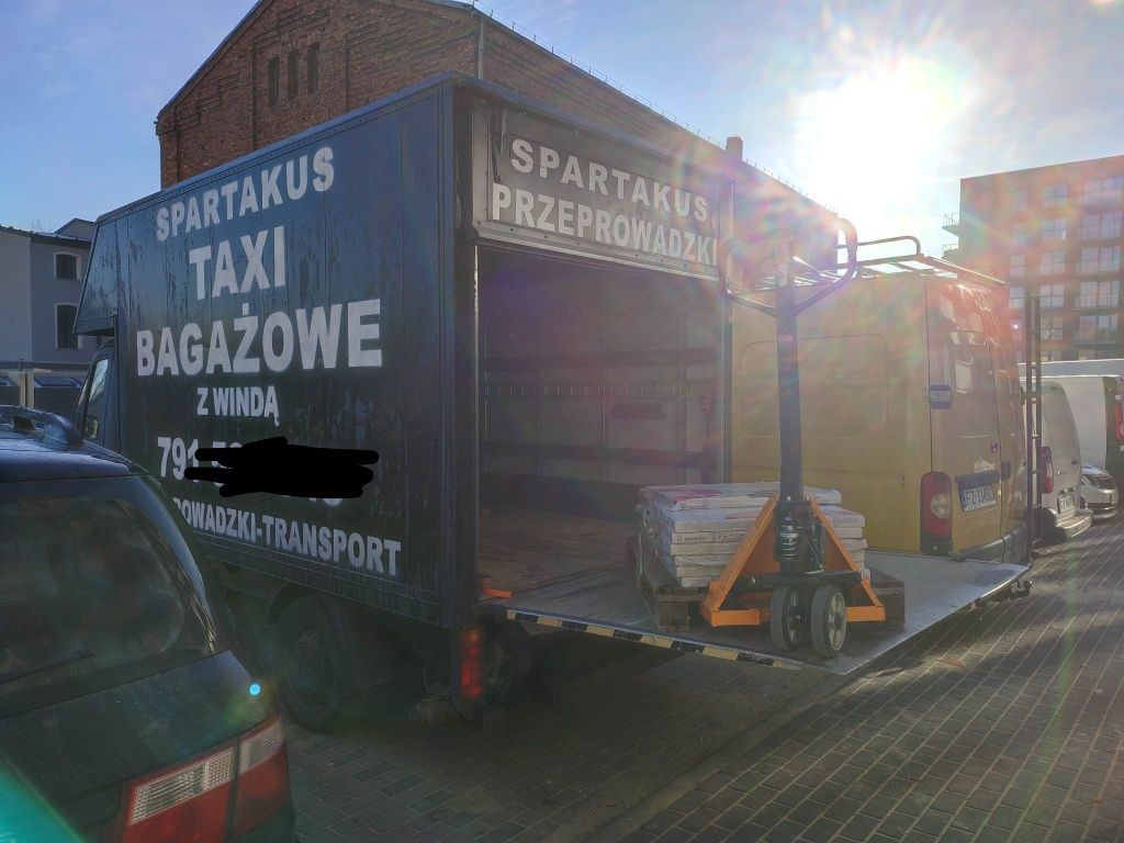 TANIO Taxi bagazowe z winda,PRZEPROWADZKI,transport,wywóz mebli,odpado