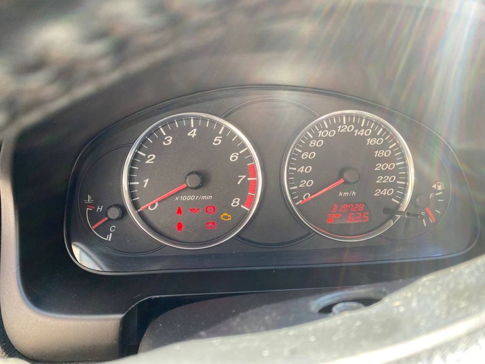 Mazda 6.