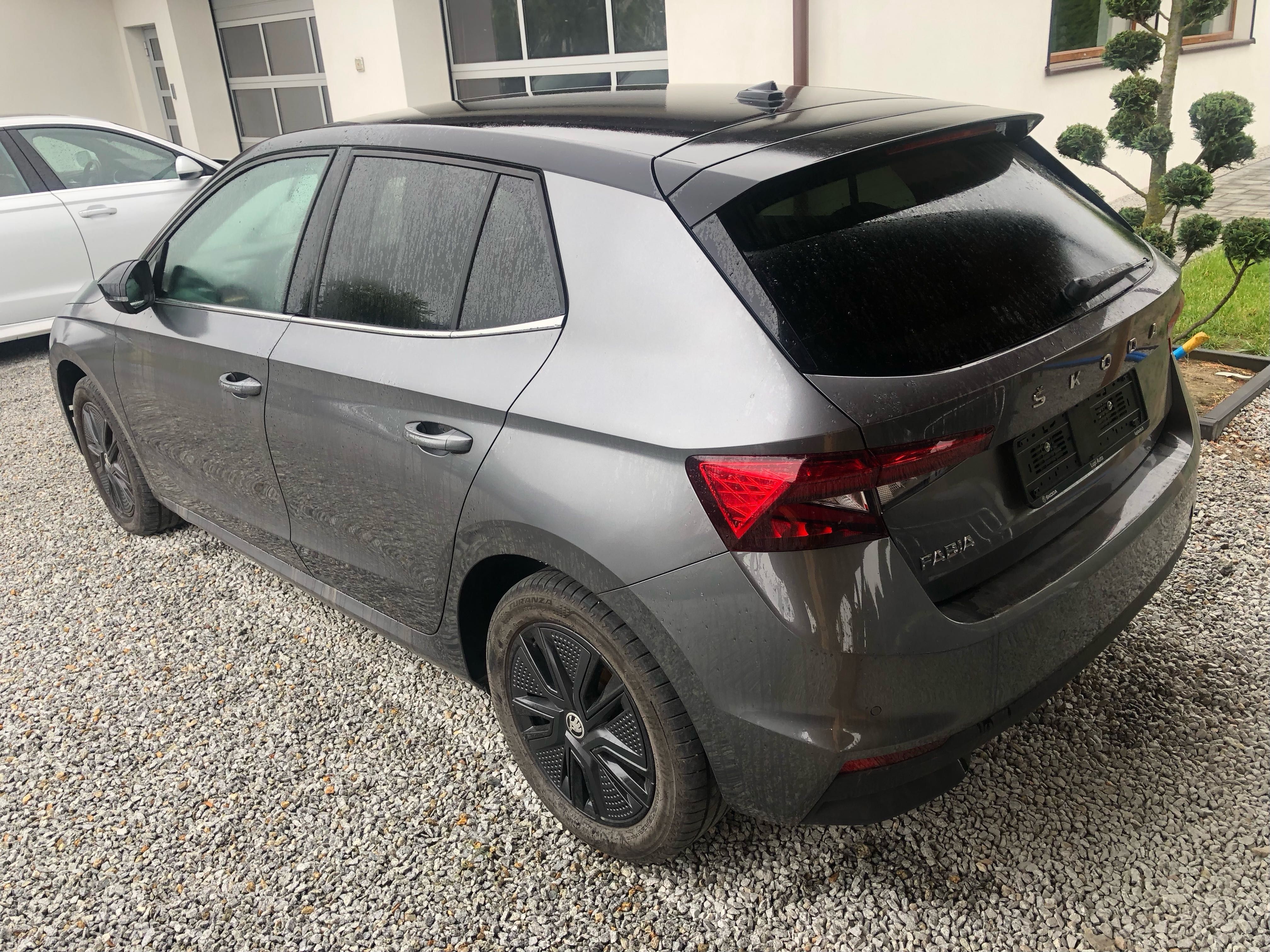 Skoda Fabia 1.0 TSI 109KM, tylko 3800km, 6 biegów, radar, bezwypadkowy