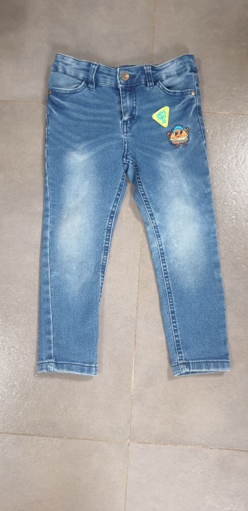 Spodnie dżinsowe chłopięce 104cm