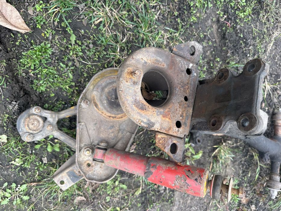 Подрамнік нива 2121