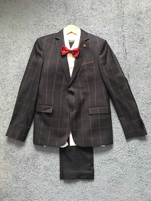 Чоловічий костюм випускний - весільний