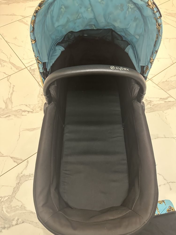 Люлька Cybex Priam by Jeremy Scott Cherub Blue.