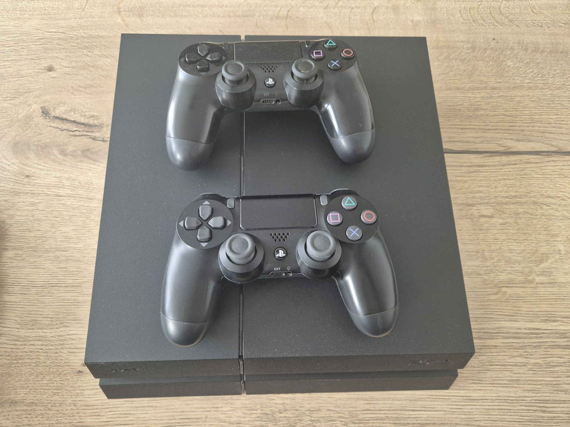 Sony PlayStation 4 1TB C-Chassis - (CUH-1216B)