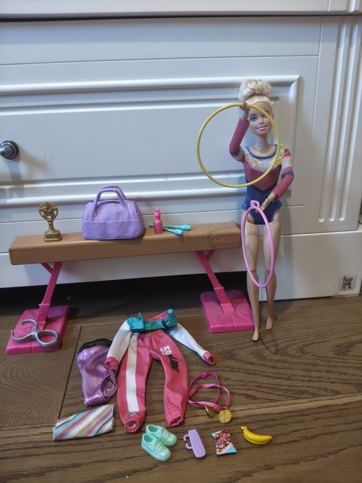 Lalka Barbie gimnastyczka