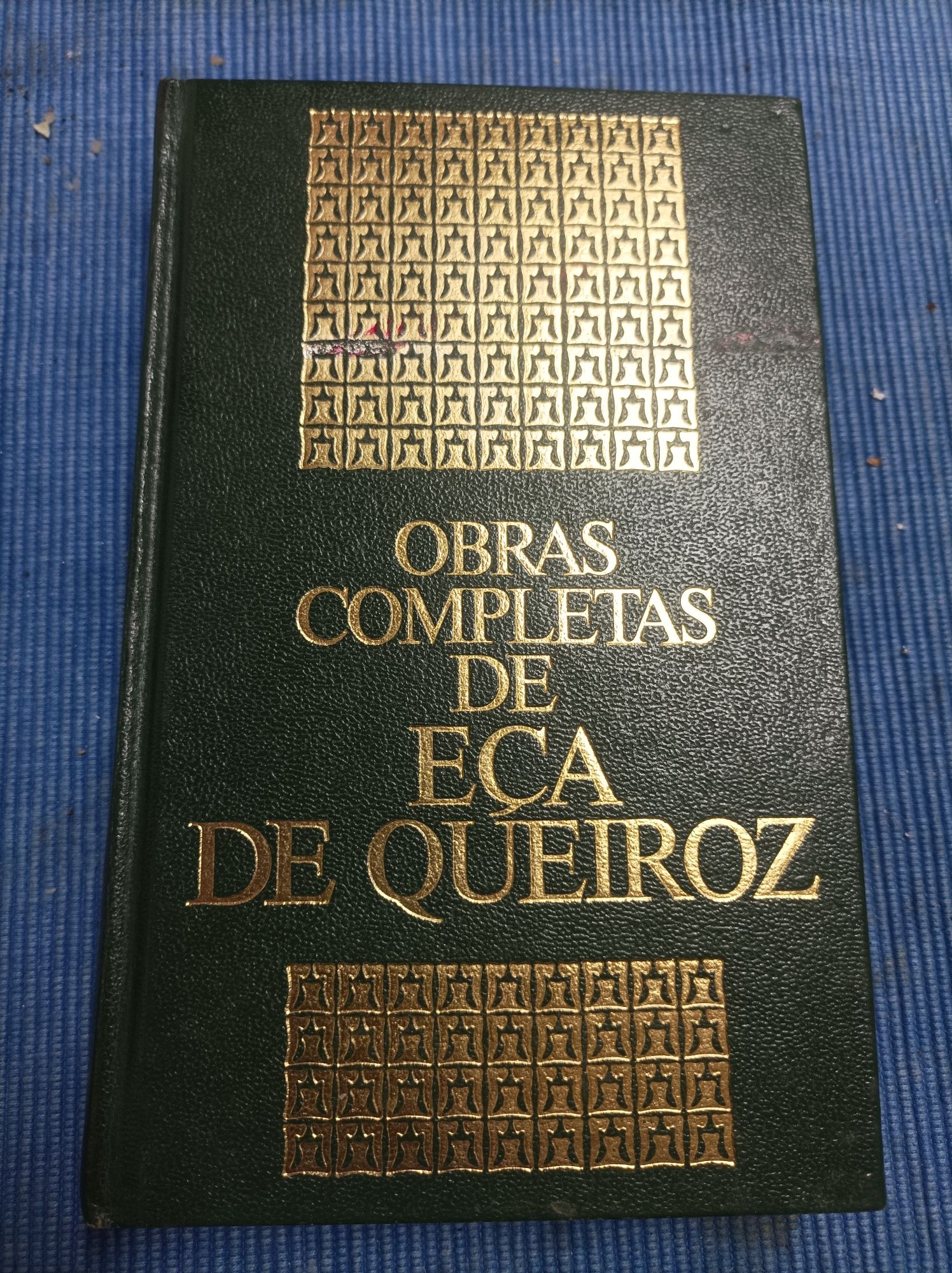 Livros de literatura clássica- Eça Queiroz várias obras - Almeida Gar*