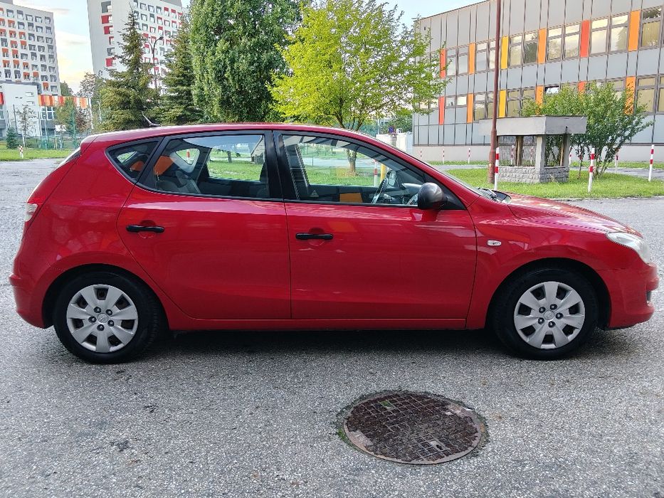 HYUNDAI I 3O 1.4 benzyna+LPG Klima Ekonomiczny Doinwestowany 2008/9r