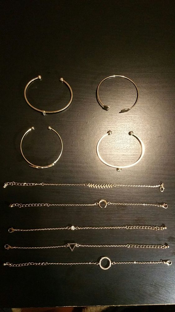 MEGA PROMOÇÃO - Pulseiras, em conjunto ou separadas.