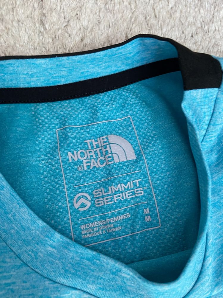 Спортивна футболка The North Face TNF Summit Series