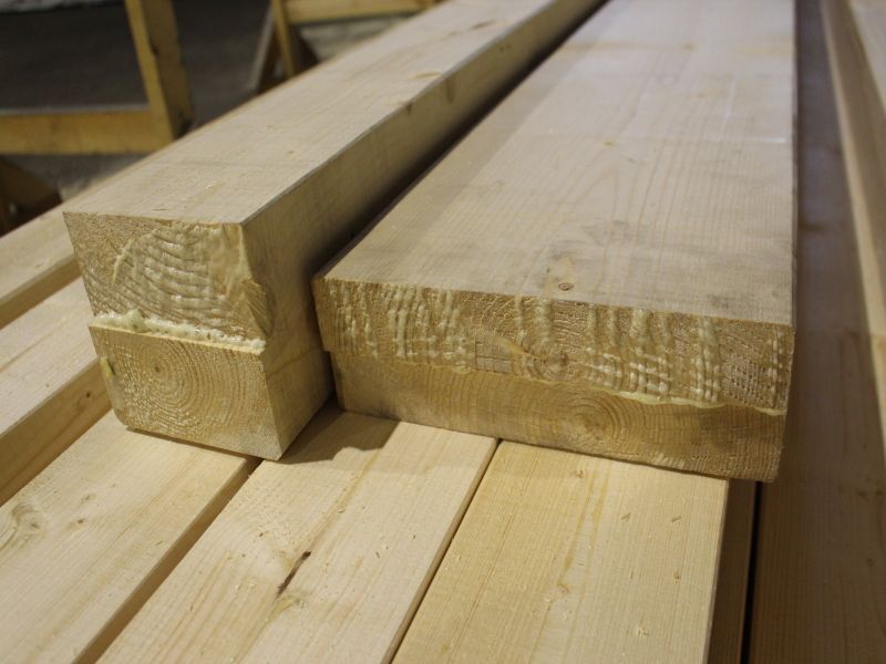 Belka klejona 140x200mm, suszona i strugana, Mikołów. śląskie.