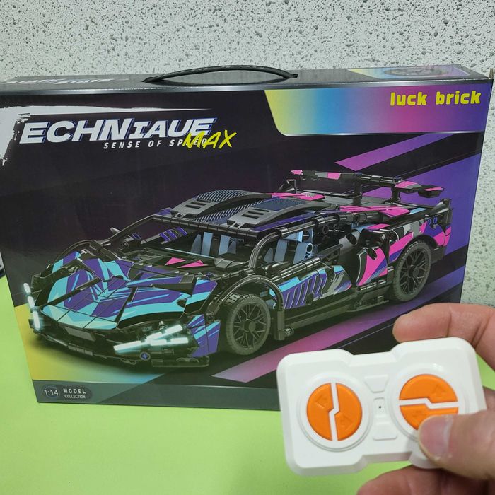 LEGO Technic на радіокеруванні Lamborghini Sian з пультом 1314 деталей