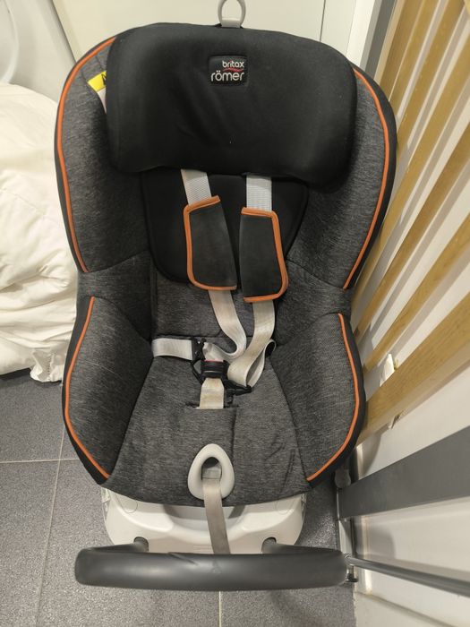 Cadeira Britax Romer rotativa