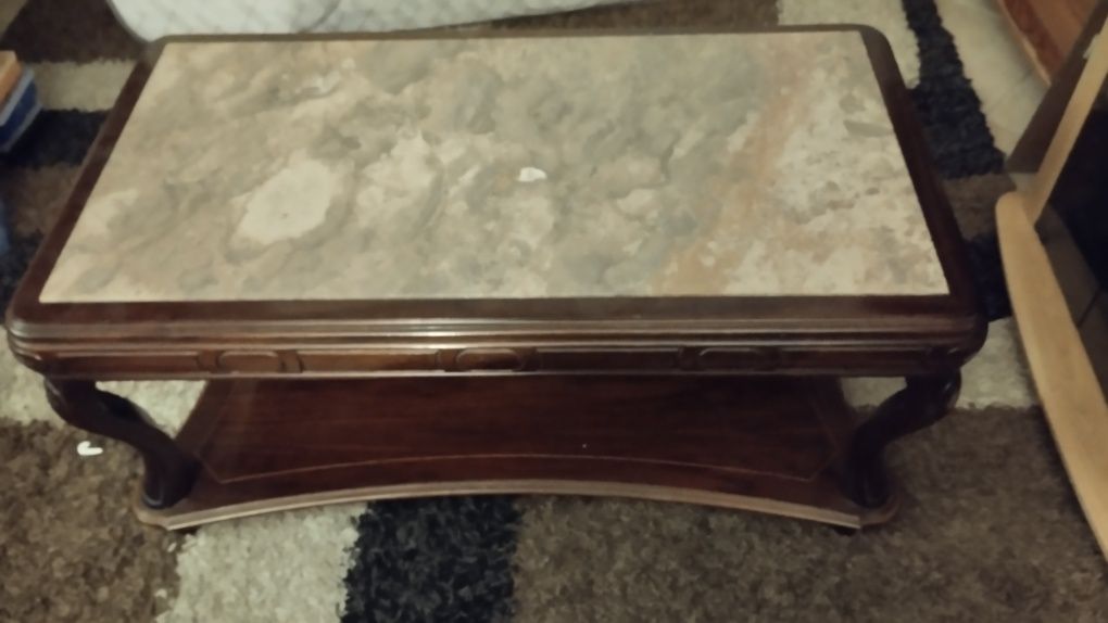 Mesa Centro com tampo mármore