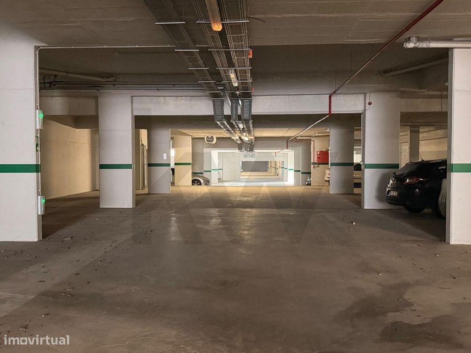 Arrendar - Lugar de Parqueamento Palmela Village